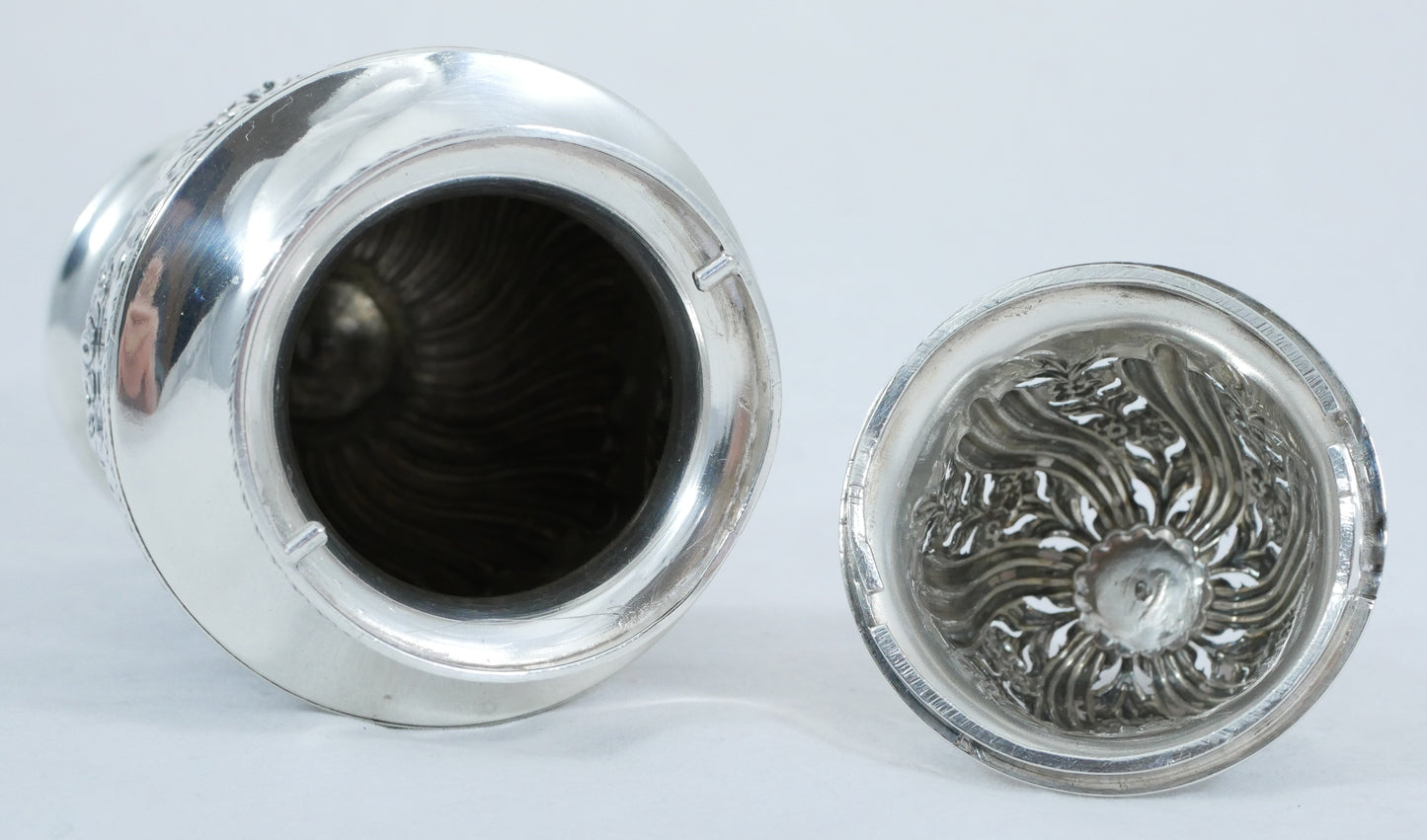 Antique Victorian 1900 Sterling Silver Sugar Caster Shaker Muffineer Castor VB&S