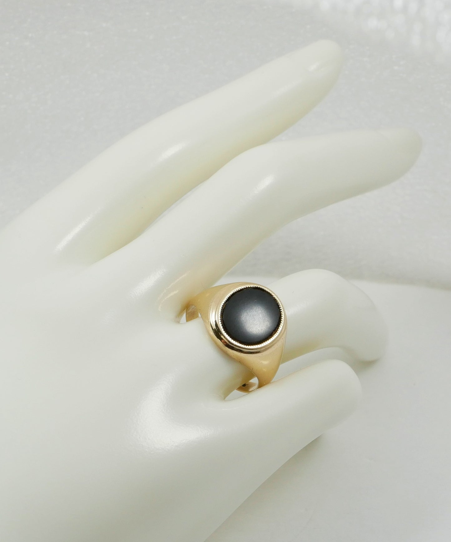 Antique Vintage Solid 12ct Yellow Gold & Oval Onyx Signet Dress Ring Size 8 P 56