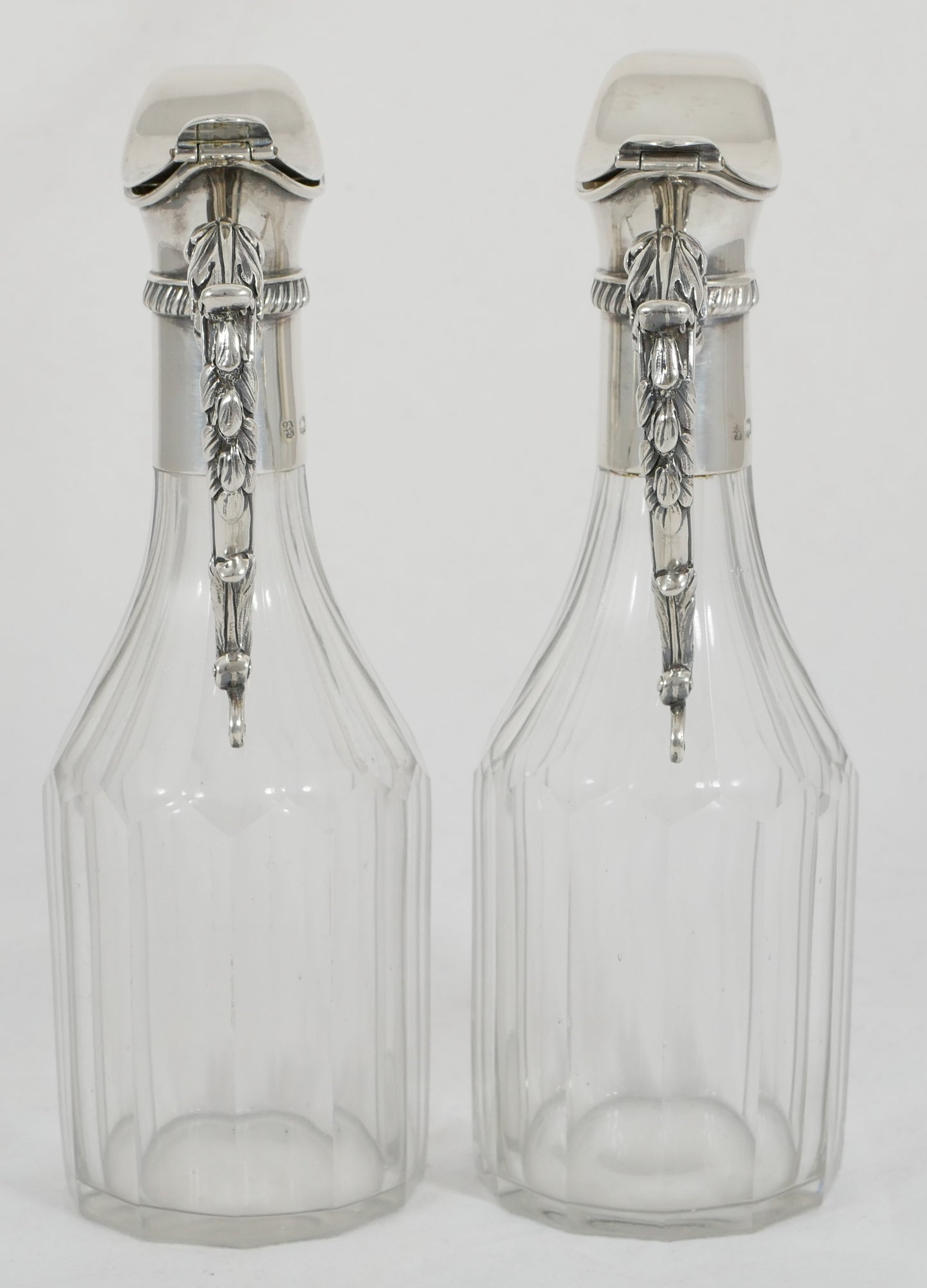Antique Victorian 1886 Sterling Silver Glass Oil Vinegar Bottle Cruet Set Stand