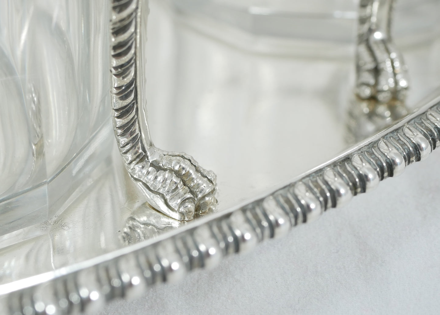 Antique Victorian 1886 Sterling Silver Glass Oil Vinegar Bottle Cruet Set Stand