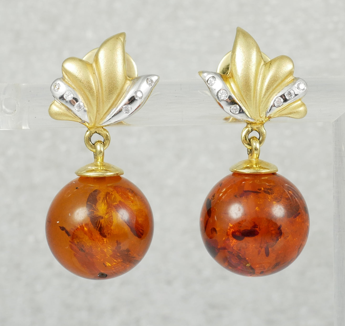 Solid 9ct Yellow Gold Pair of Baltic Amber Bead Ball Dangle Drop Stud Earrings