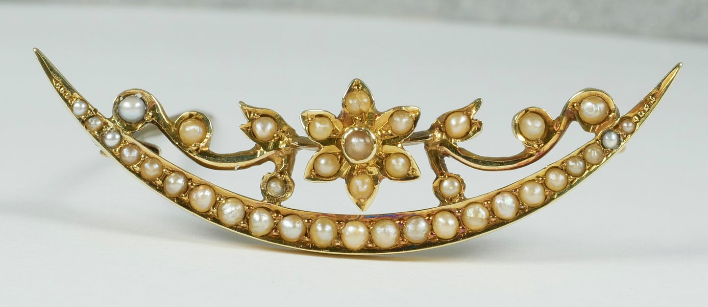 Antique Edwardian Solid 15ct Yellow Gold Crescent & Flower Seed Pearl Brooch Pin
