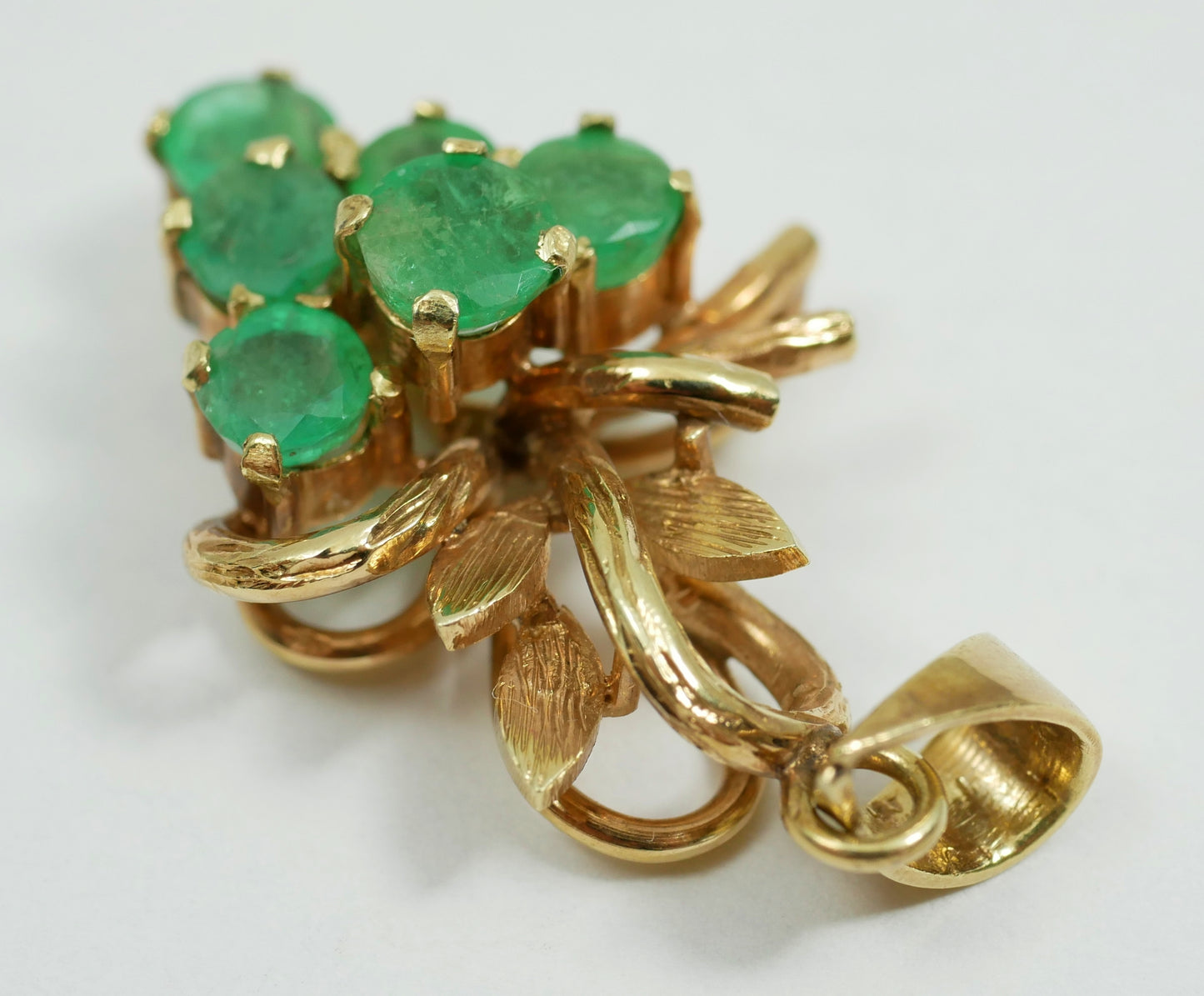Vintage Solid 14ct Yellow Gold Emerald Cluster Grape Bunch Vine Necklace Pendant