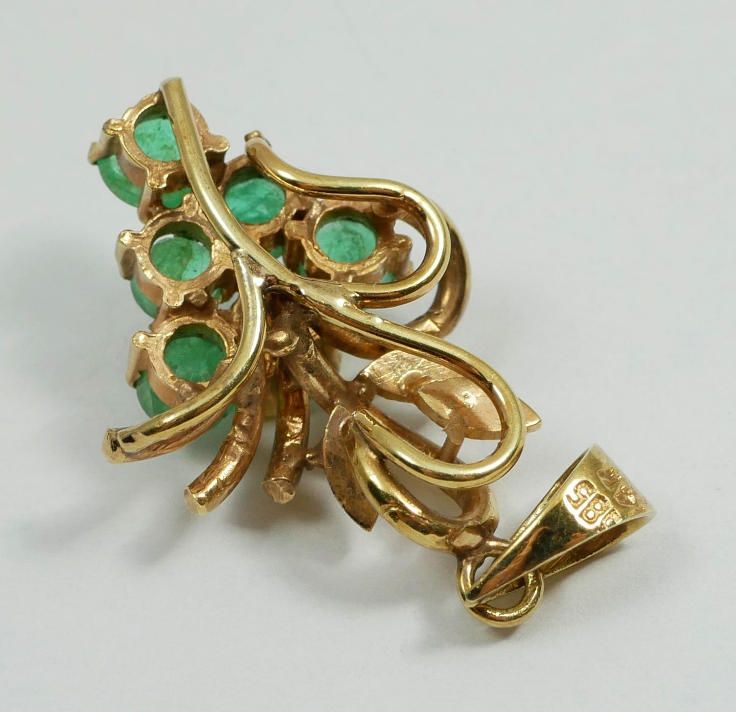 Vintage Solid 14ct Yellow Gold Emerald Cluster Grape Bunch Vine Necklace Pendant