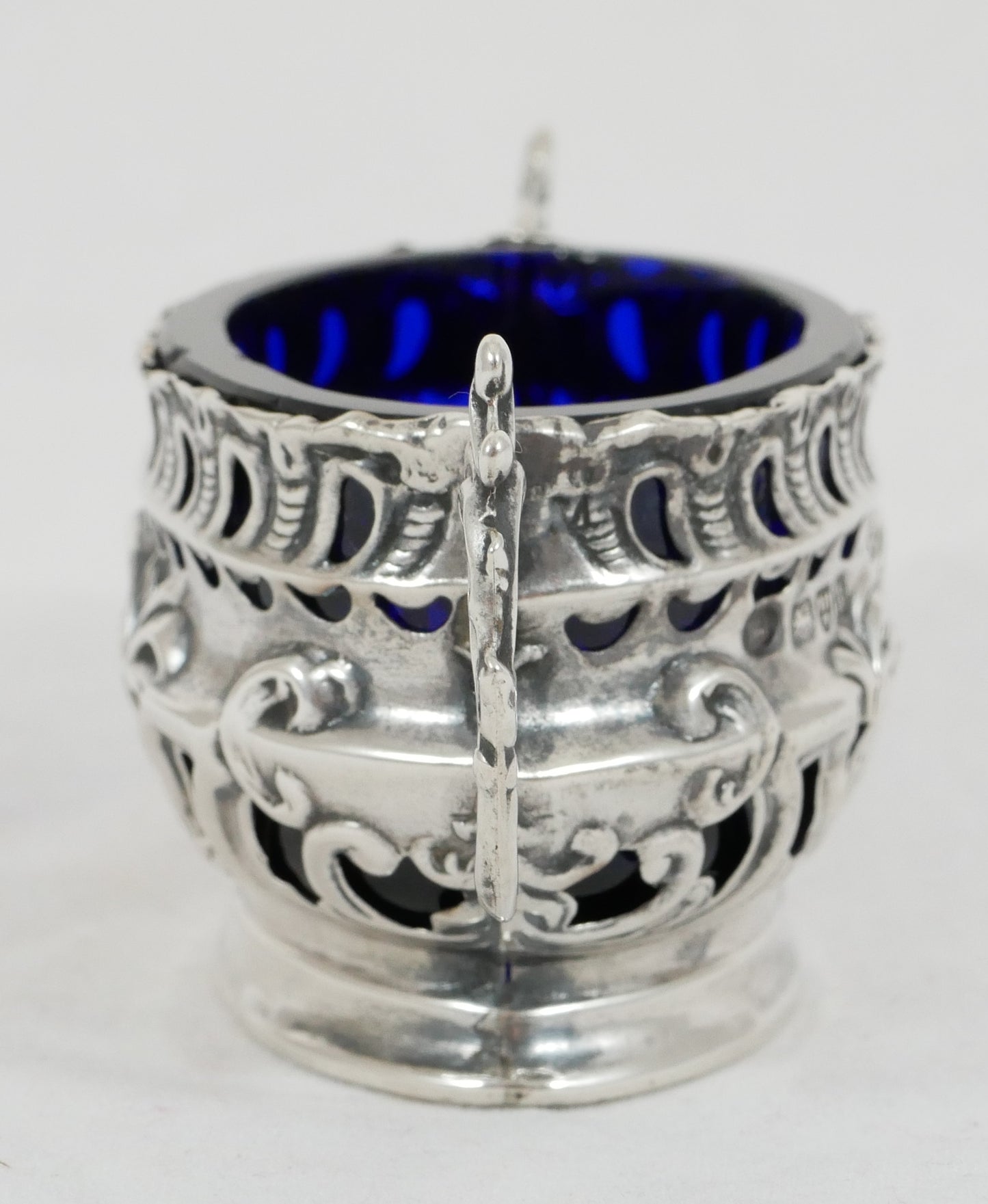 Antique Edwardian 1901 Repousse Sterling Silver Salt Cellar Bowl Blue Glass Set