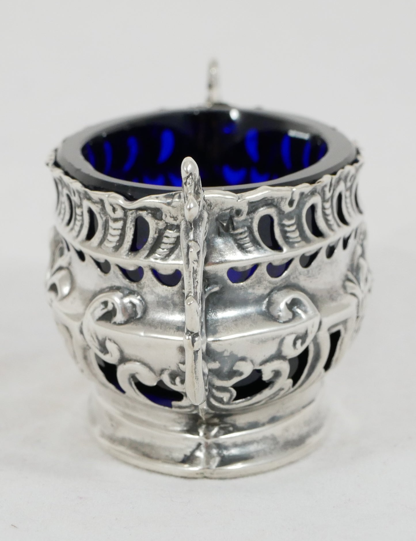 Antique Edwardian 1901 Repousse Sterling Silver Salt Cellar Bowl Blue Glass Set