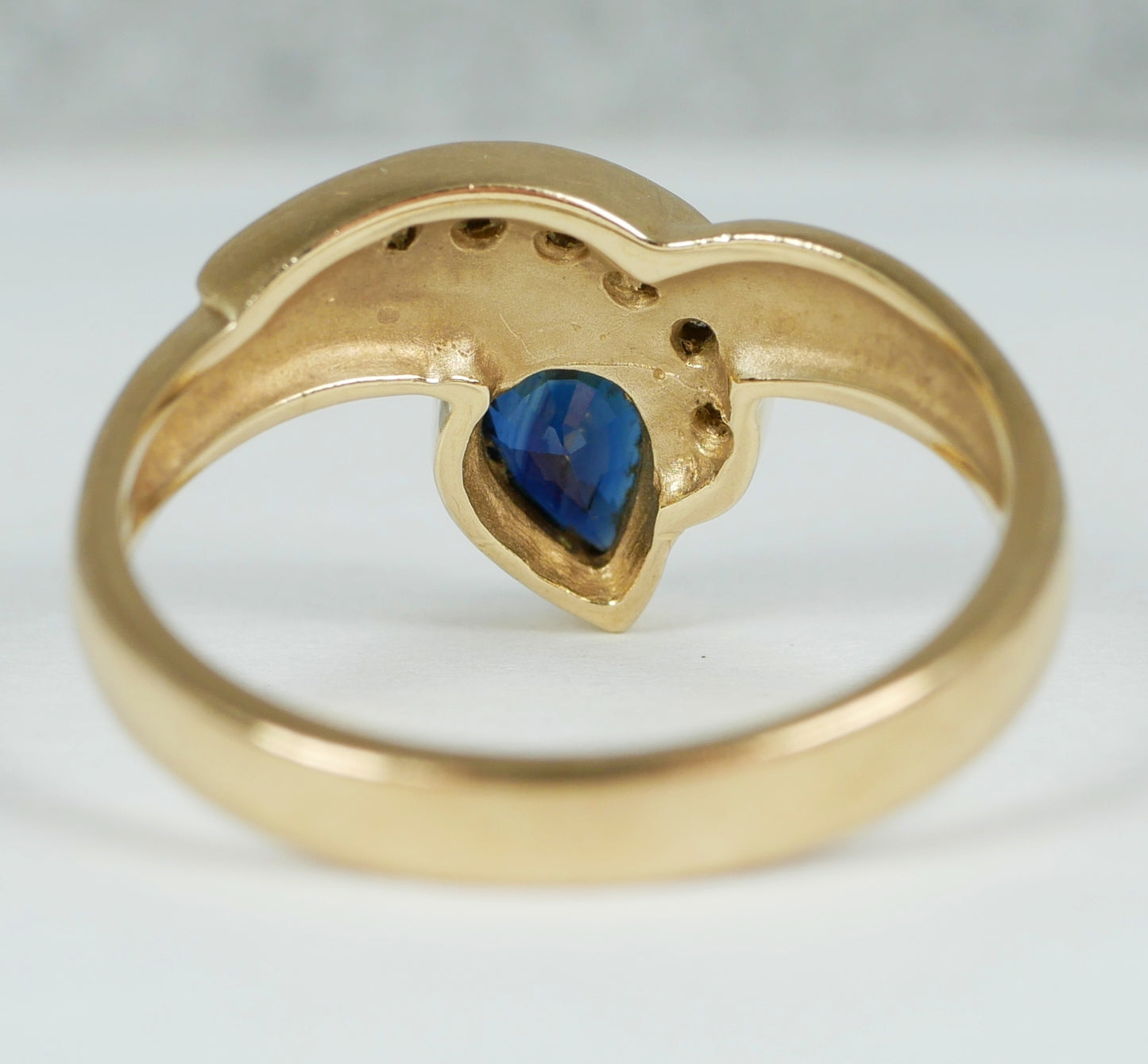 Solid 9ct Yellow Gold Pear Cut Blue Sapphire & Diamond Dress Ring Size 7.5 O 55