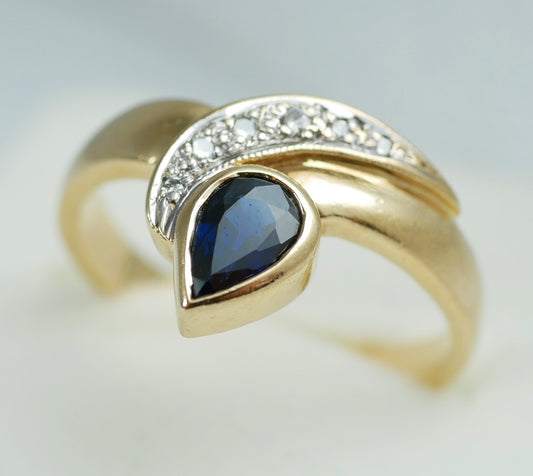 Solid 9ct Yellow Gold Pear Cut Blue Sapphire & Diamond Dress Ring Size 7.5 O 55