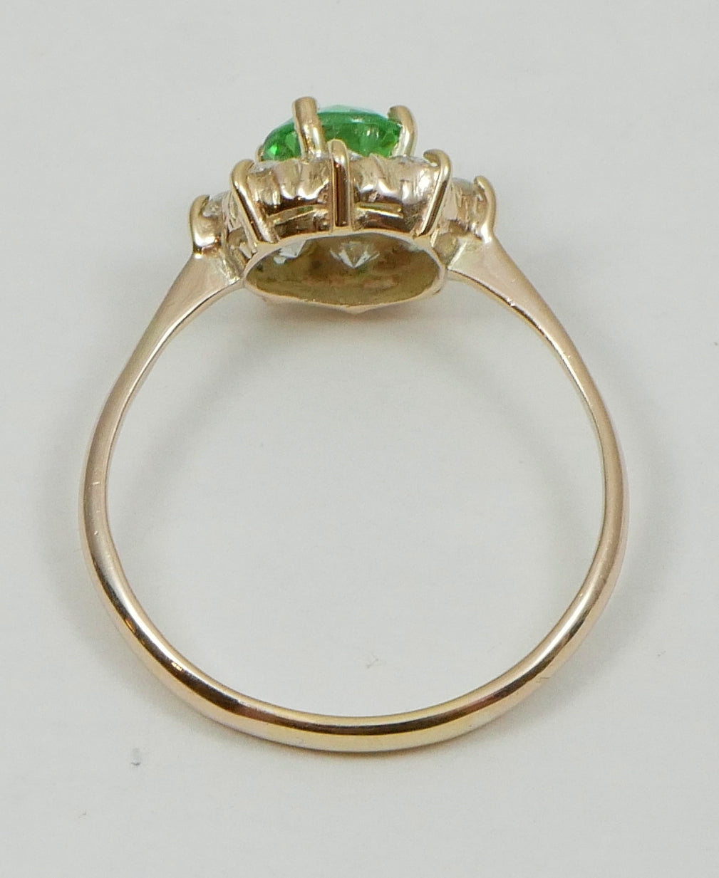 Vintage Solid 9ct Yellow Gold Green Stone Sapphire Daisy Dress Ring Size 10 T 61