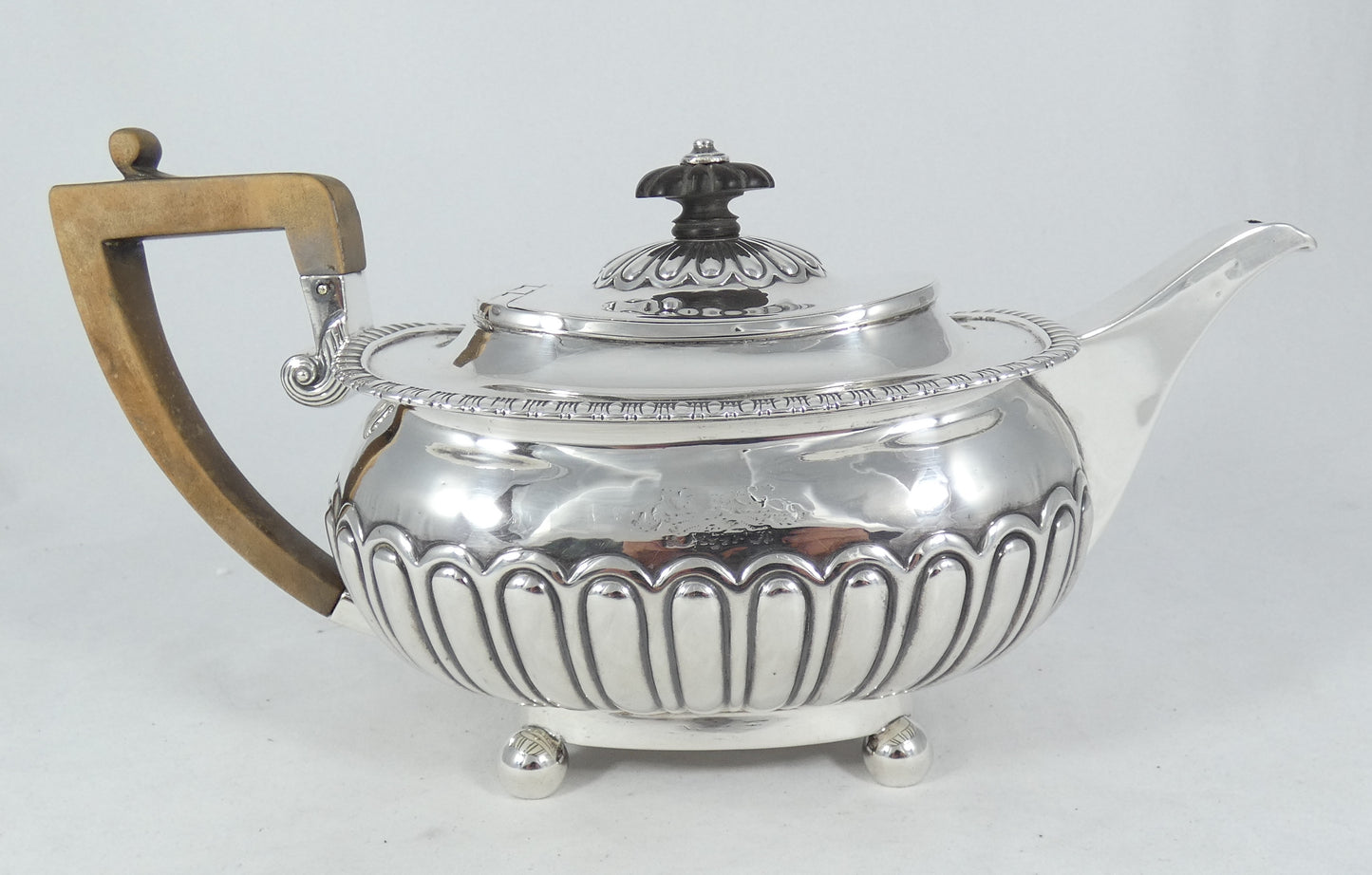 Antique Georgian 1809 Sterling Silver Teapot Tea Pot Samuel Hennell 1,000ml Set