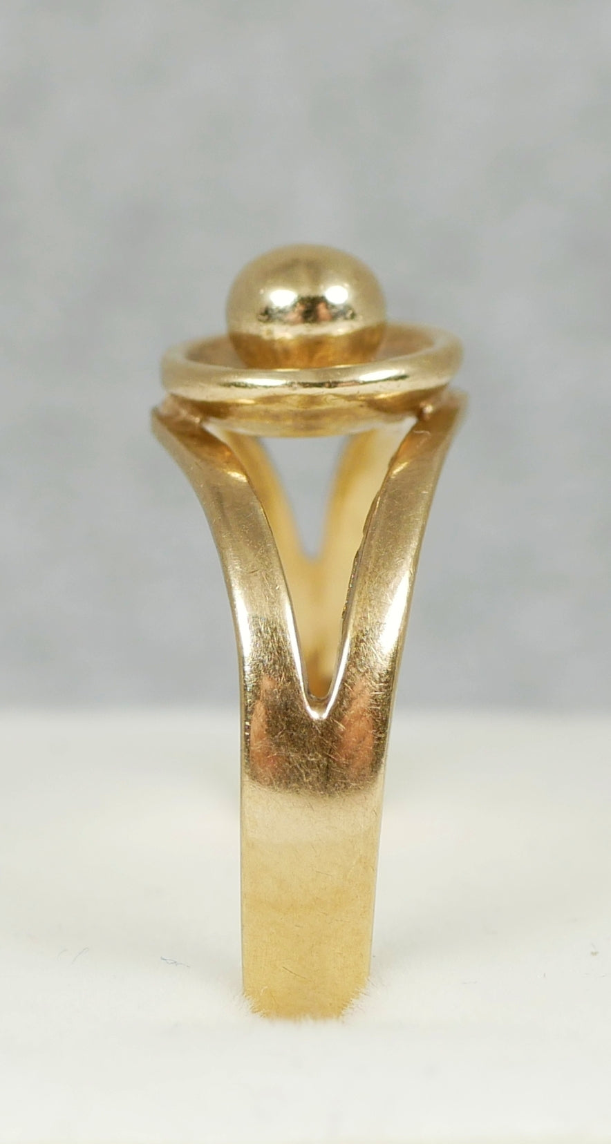 Vintage English 1976 Solid 9ct Yellow Gold Collar Stud Dress Ring Size 6.5 M 52