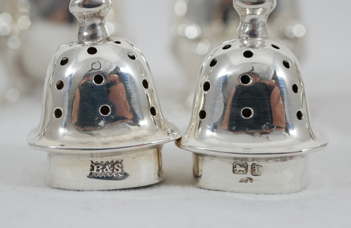 Antique Edwardian 1915 Sterling Silver 4pc Cruet Set Salt Cellar Dish Pepper Pot