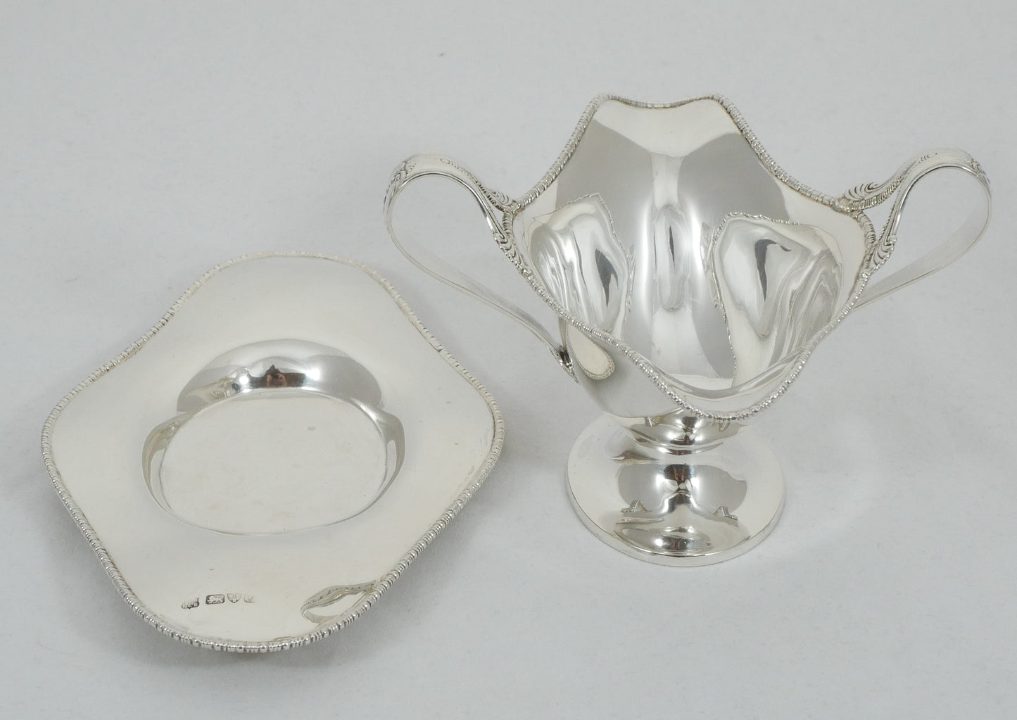 Antique Edwardian 1907 Sterling Silver Double Ended Gravy Sauce Boat Saucer Tray