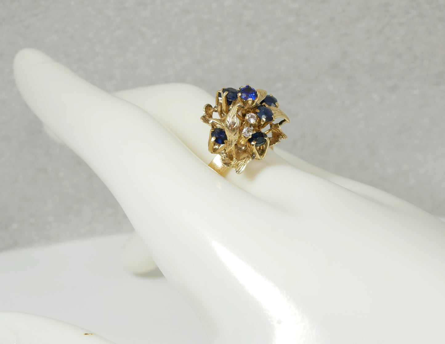 Vintage Solid 10ct Yellow Gold Blue Sapphire Thai Princess Cocktail Ring 8 P 56