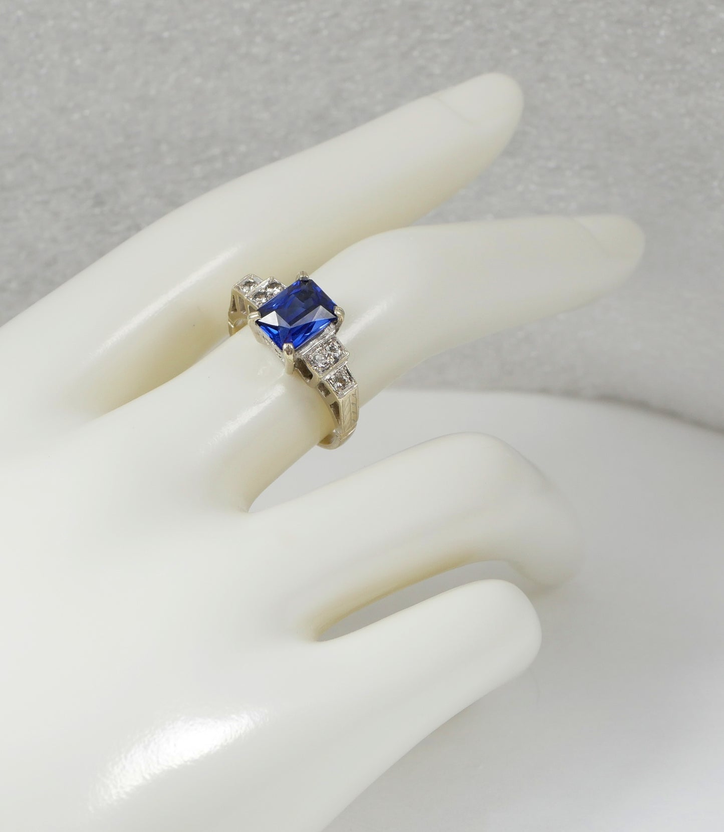 Vintage Art Deco Solid 9ct Yellow White Gold Blue Sapphire Dress Ring 7 N 54