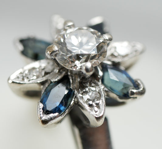 Vintage Solid 18ct White Gold 0.30ct Diamond Sapphire Flower Dress Ring 5.5 K 50
