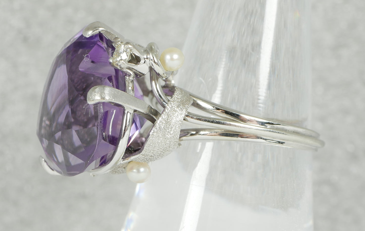 Solid 18ct White Gold Heart Amethyst Diamond Pearl Cocktail Dress Ring 7.5 O 55
