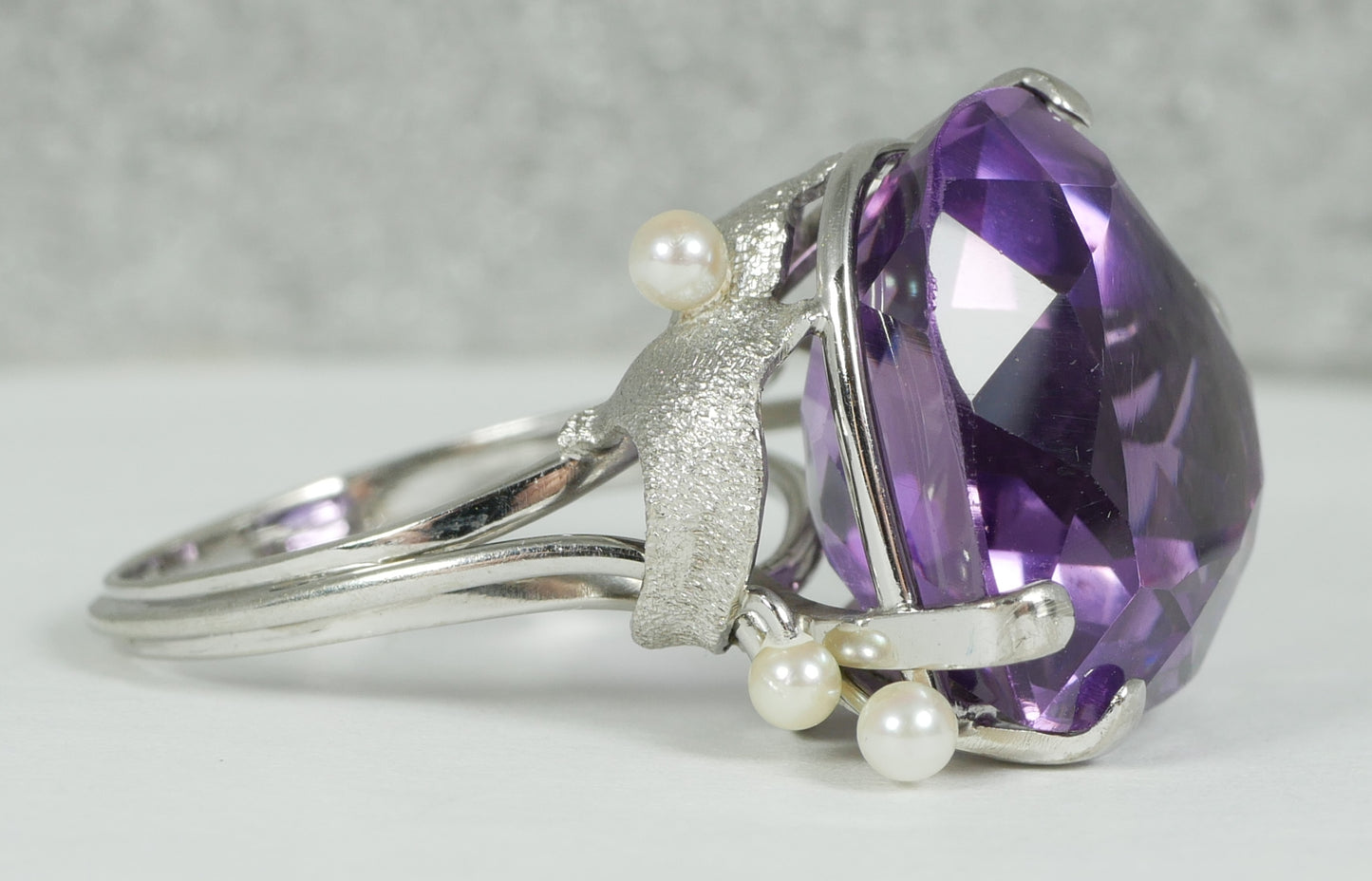 Solid 18ct White Gold Heart Amethyst Diamond Pearl Cocktail Dress Ring 7.5 O 55