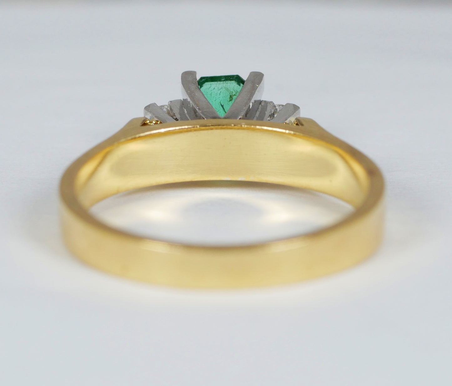 Vintage Solid 18ct Yellow Gold Emerald Diamond 3 Stone Dress Ring Size 6.5 M 52