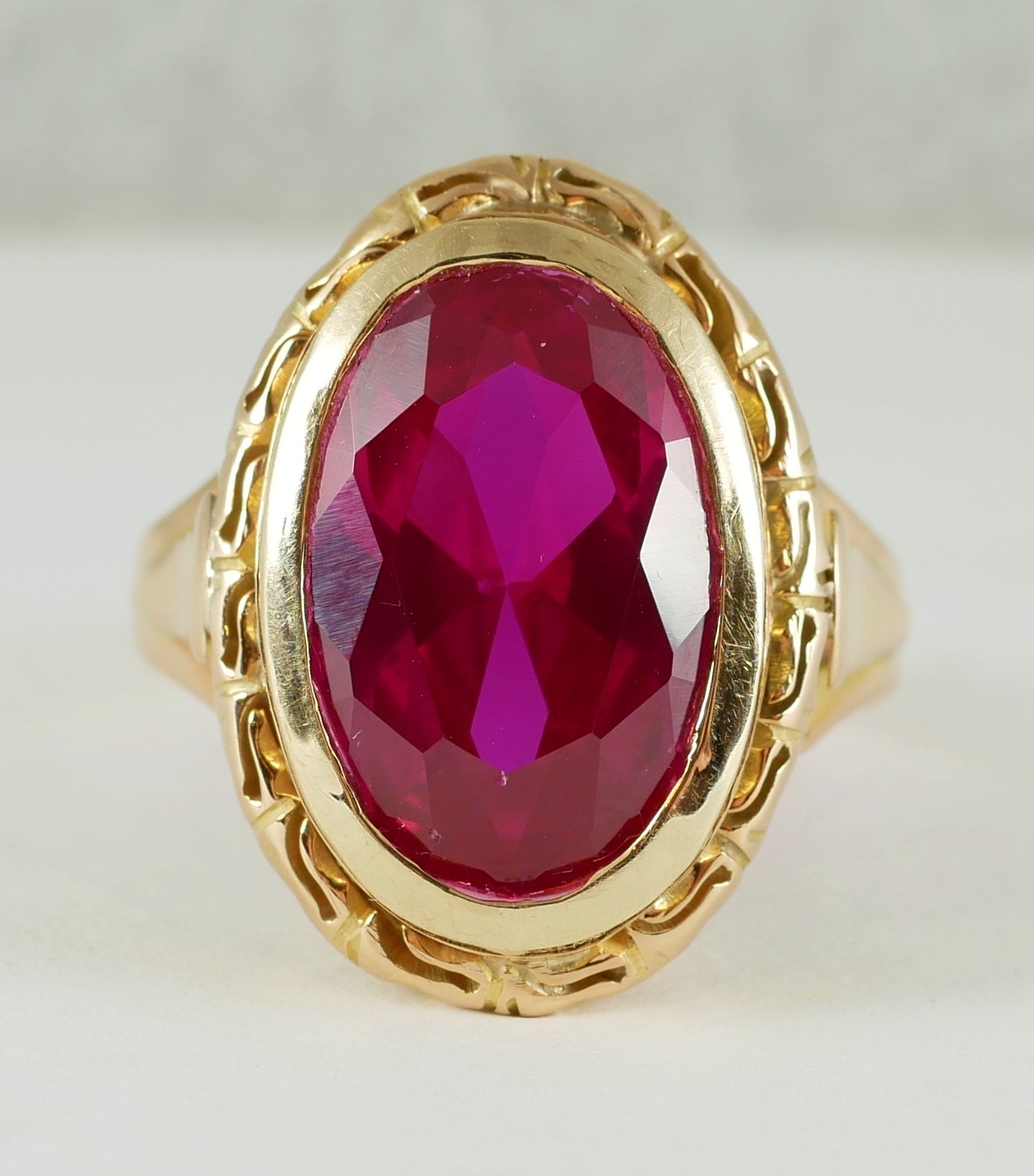Vintage Solid 14ct Yellow Gold Oval Cut 7ct Ruby Cocktail Dress Ring Size 8 P 56