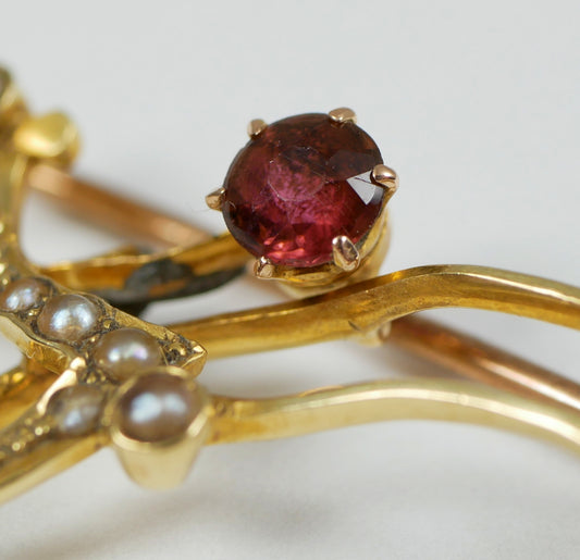 Antique Art Nouveau 1905 Solid 15ct Yellow Gold Garnet & Seed Pearl Brooch Pin