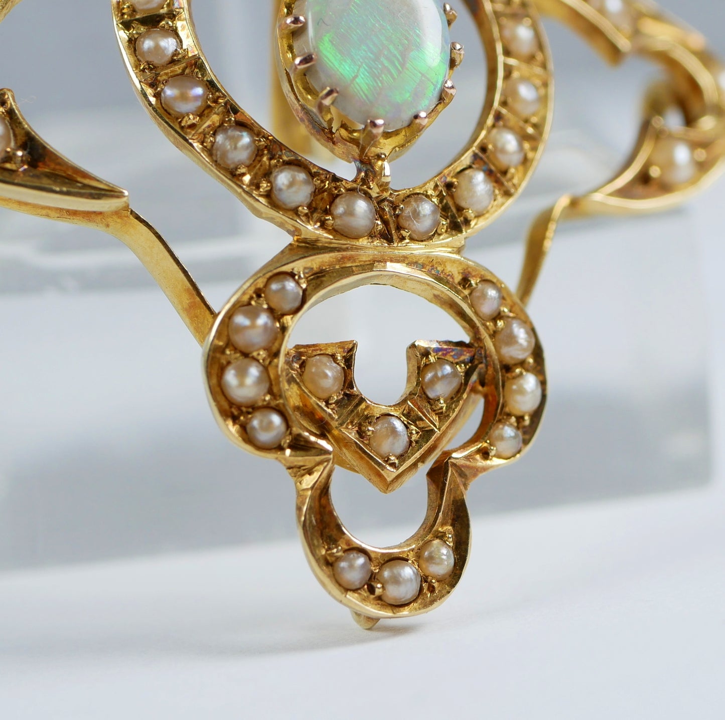 Antique Art Nouveau 1905 Solid 15ct Yellow Gold Opal & Seed Pearl Pendant Brooch