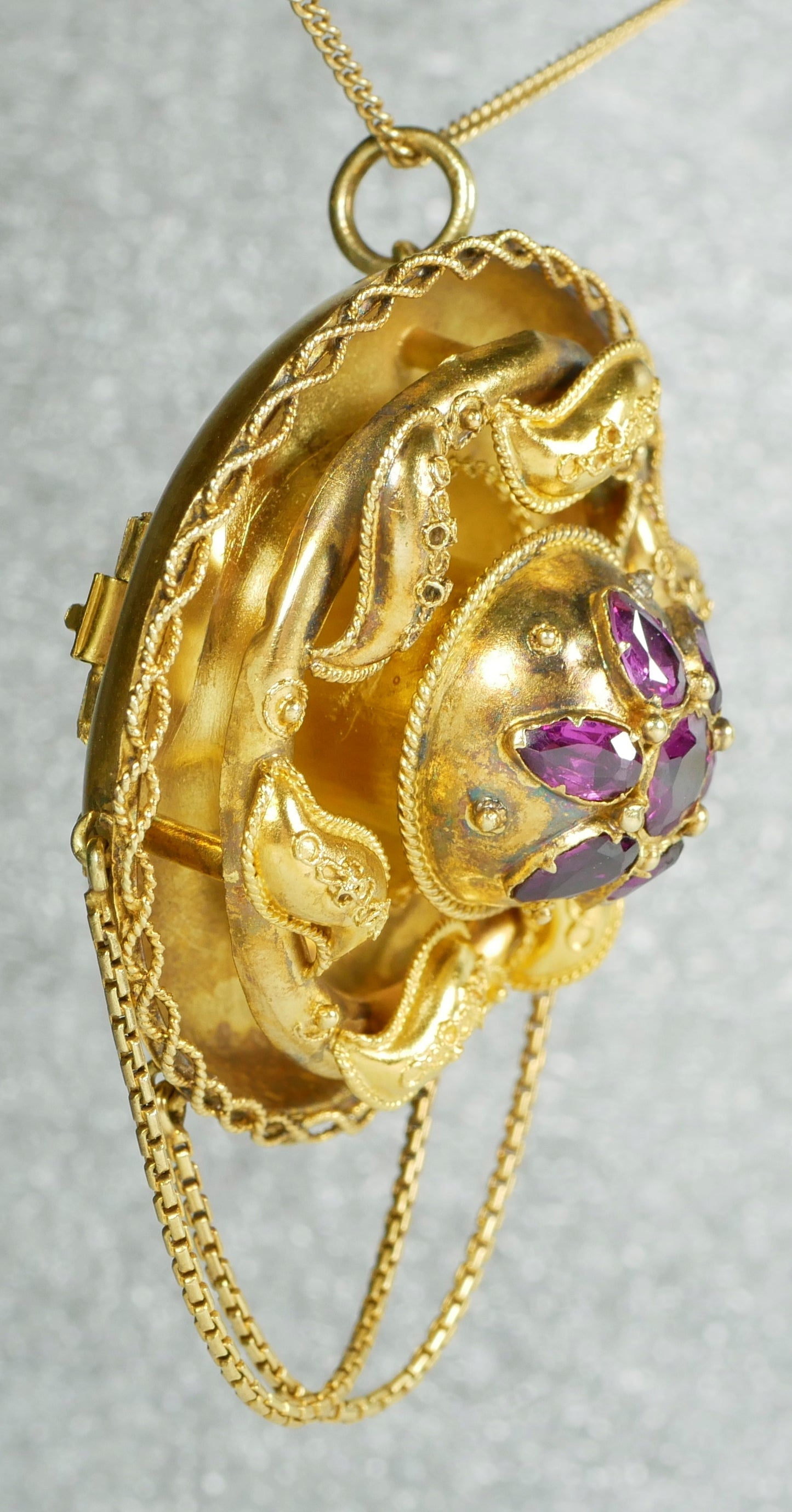 Antique Victorian Large Solid 18ct Yellow Gold Rhodolite Etruscan Pendant Brooch