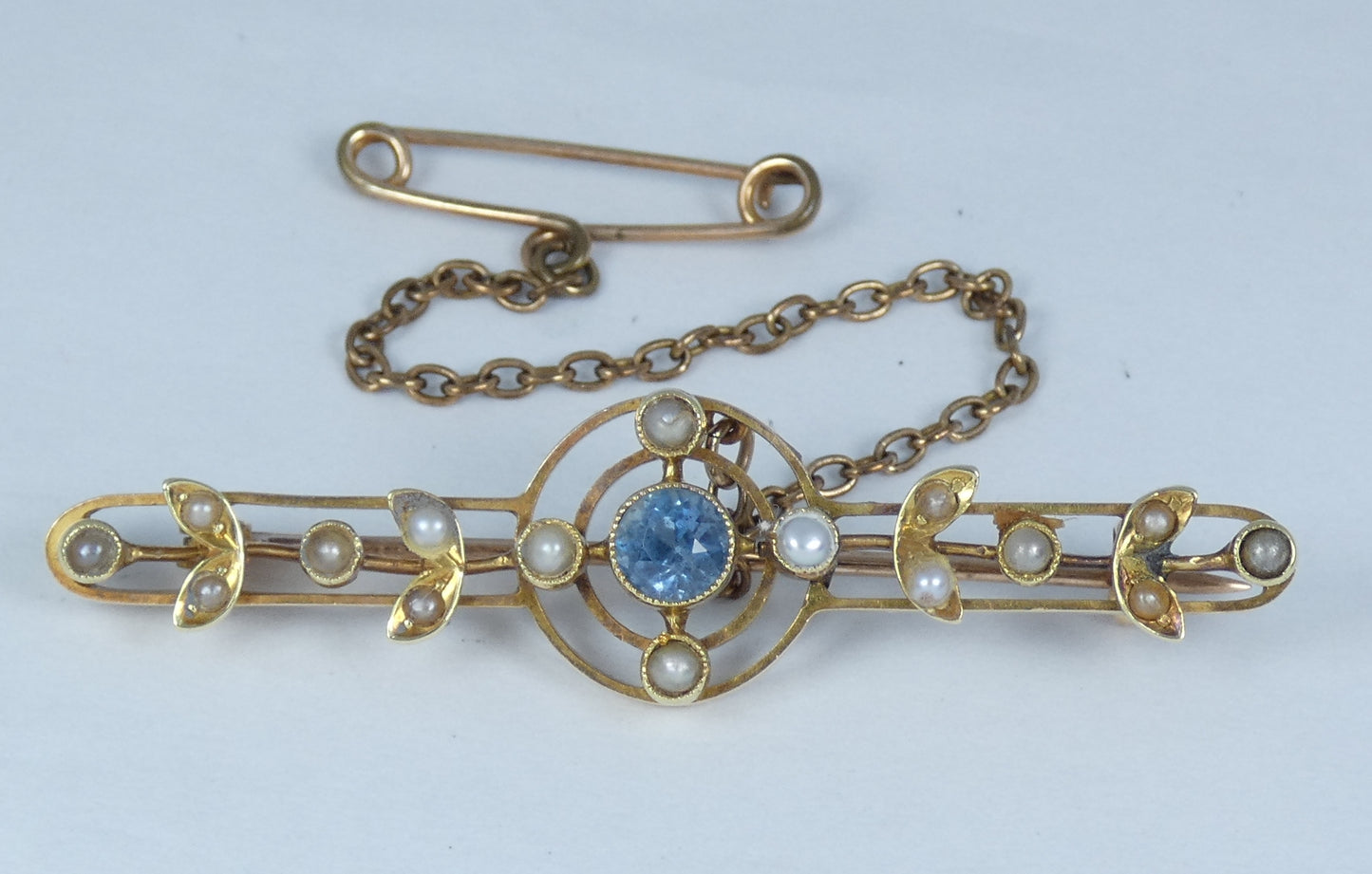 Antique Edwardian 1910 Solid 15ct Gold Blue Zircon Paste & Seed Pearl Bar Brooch