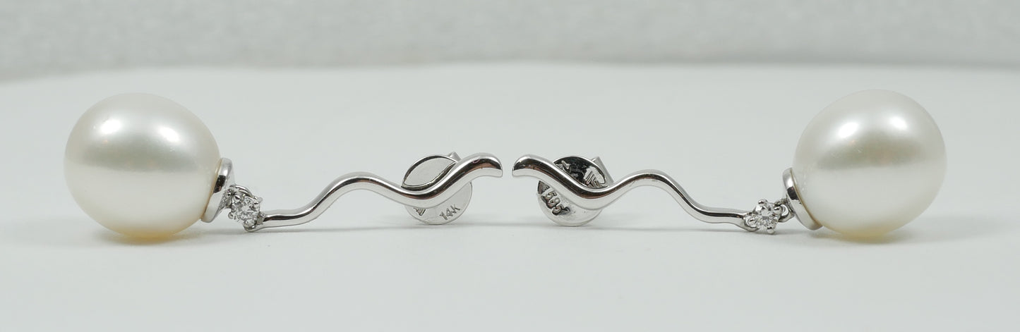 New Solid 14ct White Gold Pair of 11mm Pearl & Diamond Wave Dangle Earrings Set