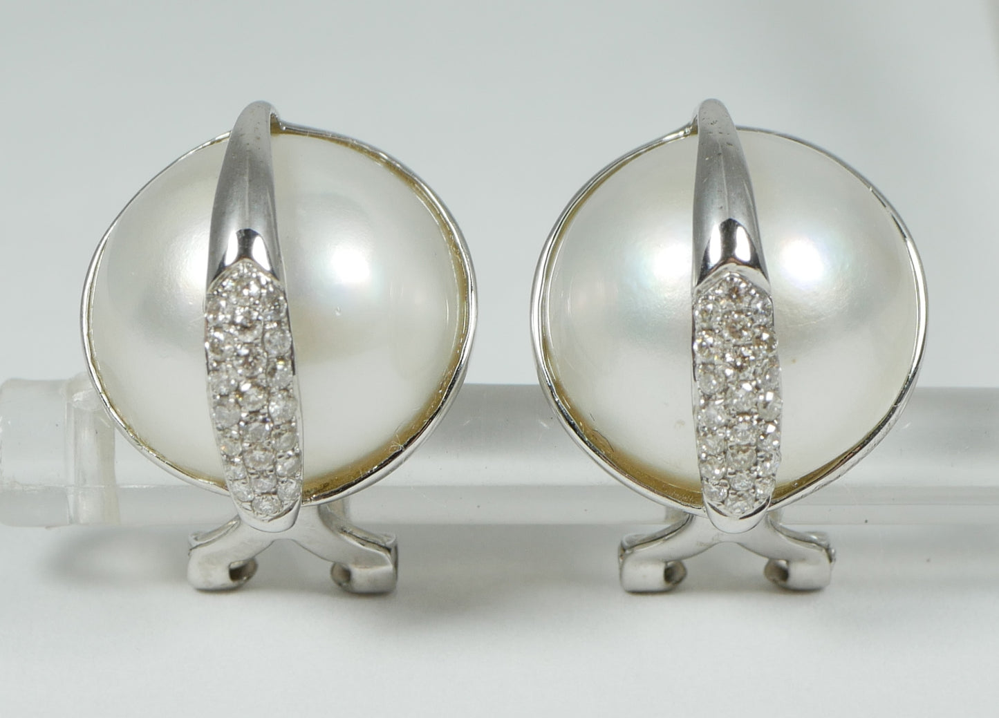 New Solid 14ct White Gold Pair 14mm Mabe Pearl & Diamond Clip On Post Earrings