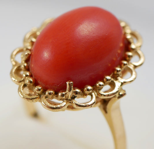 Vintage Solid 18ct Yellow Gold & Natural Coral Dress Cocktail Ring Size 8 P 56
