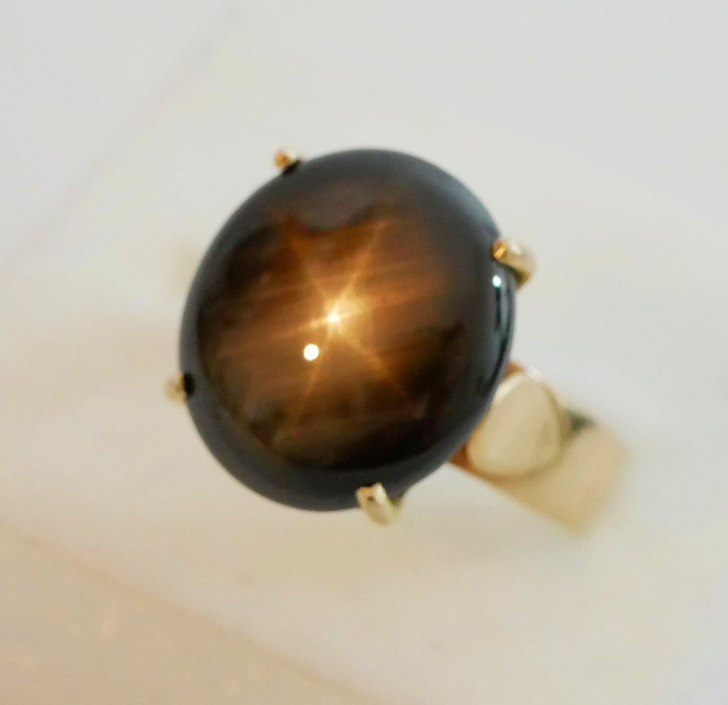 Vintage Solid 14ct Yellow Gold 11ct Black Star Sapphire Dress Ring Size 6.5 M 52