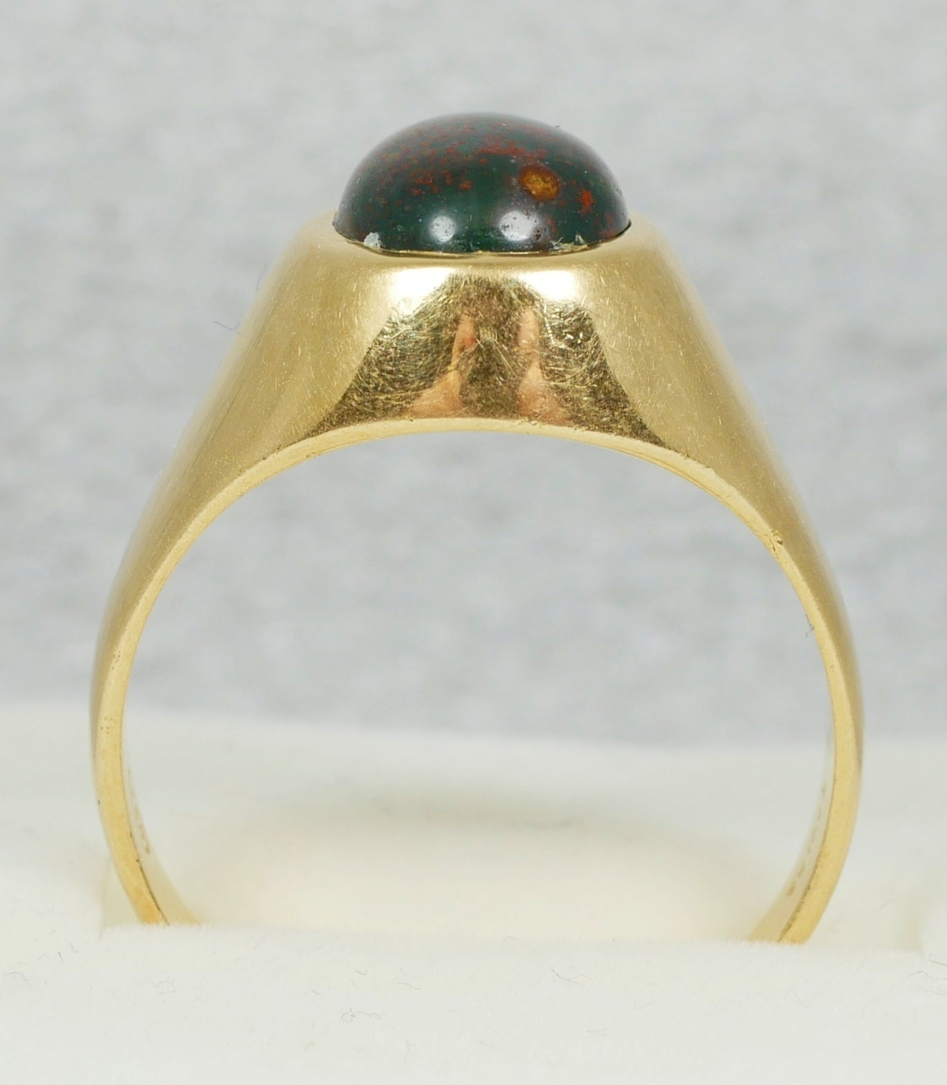 Solid 18ct Yellow Gold Bloodstone Heliotrope Signet Dress Ring Size 9.5 S 60 8gm