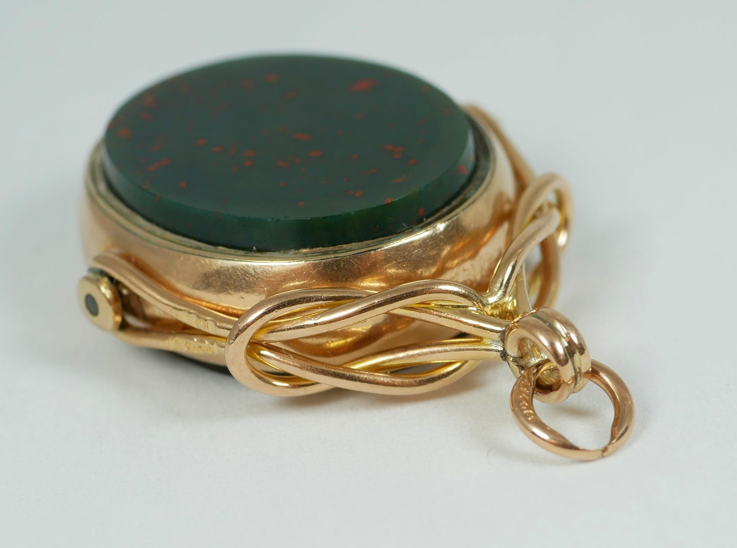 Antique Victorian 9ct Yellow Gold Bloodstone Agate Spinner Fob Necklace Pendant