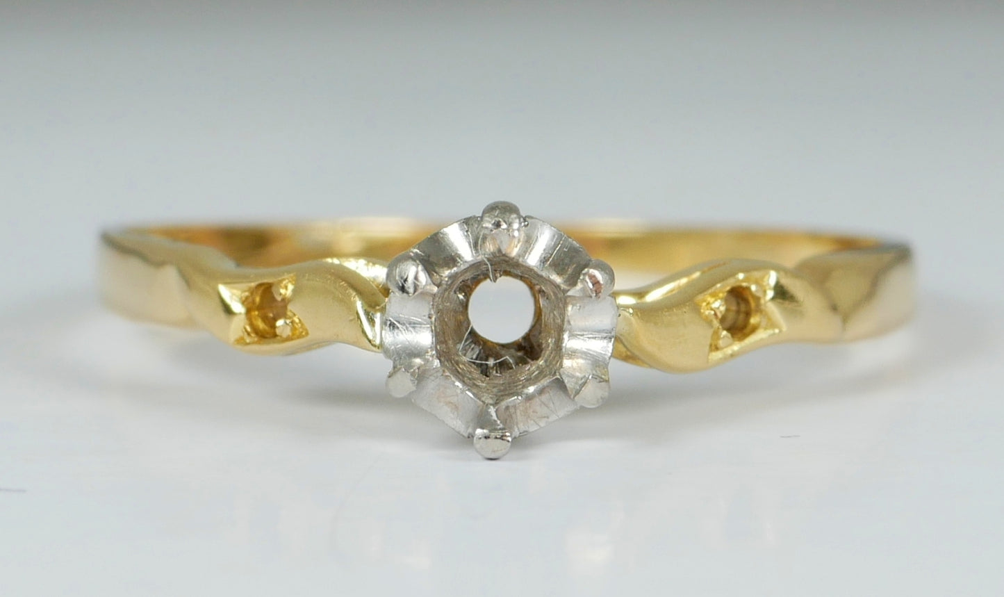 Antique Vintage Solid 18ct Yellow Gold & Palladium Semi Mount Ring Size 7 N 54