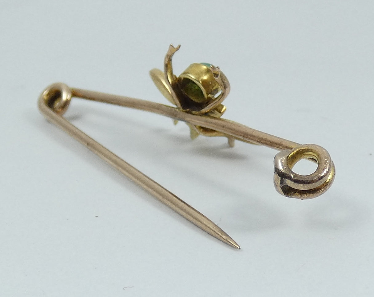 Antique Vintage 9ct Yellow Gold Seed Pearl & Moonstone Bug Fly Insect Bar Brooch