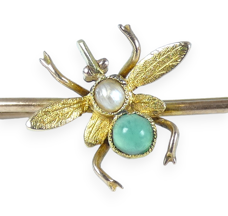 Antique Vintage 9ct Yellow Gold Seed Pearl & Moonstone Bug Fly Insect Bar Brooch