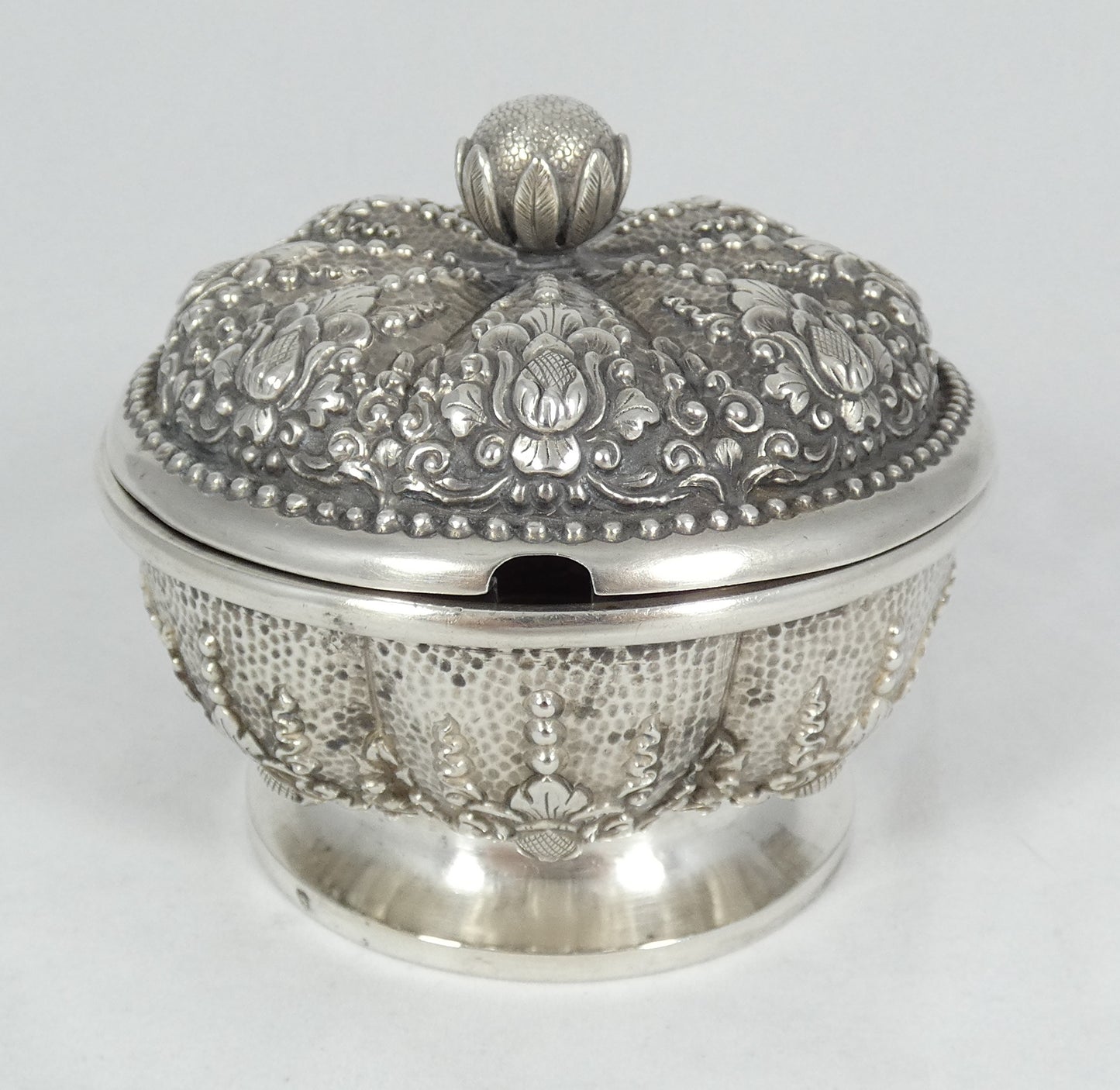 Antique Vintage Indonesian Solid 800 Silver Yogya Sugar Bowl Trinket Dish Lotus