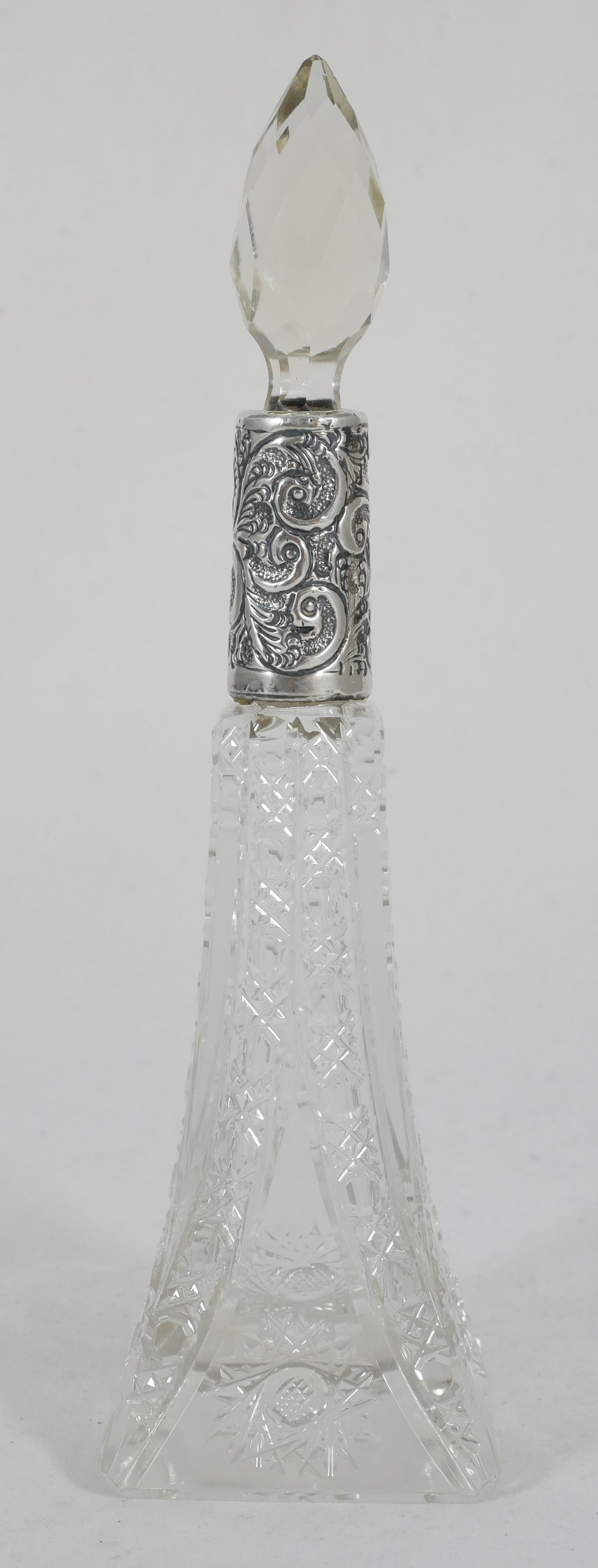 Antique Edwardian 1912 Sterling Silver Square Base Perfume Scent Bottle Stopper