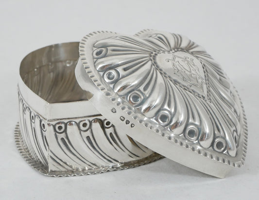 Antique Victorian 1891 Sterling Silver Love Heart Shape Trinket Jewellery Box