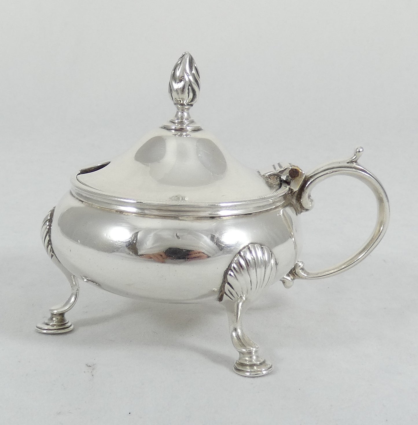 Antique Victorian 1899 Sterling Silver Blue Glass Cauldron Mustard Pot Cruet Set