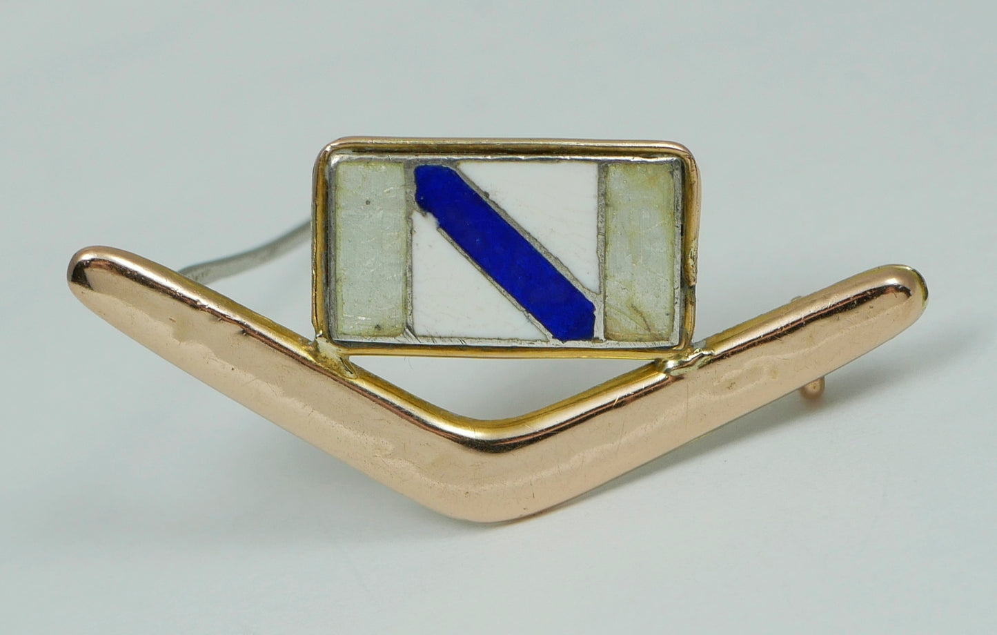 Antique WWII 9ct Gold 1st Armoured Division Army Service Corps Boomerang Brooch