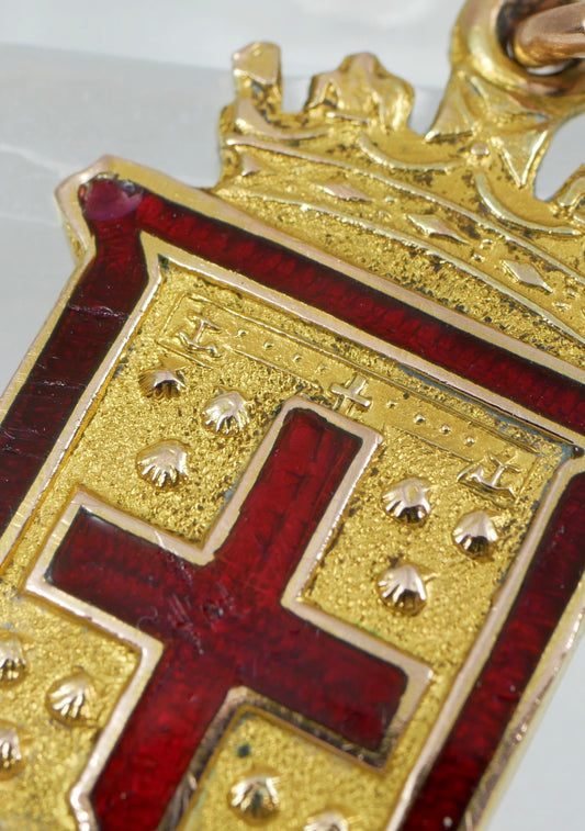 Antique Solid 9ct Yellow Gold Prince Alfred College Adelaide Pendant Medal Crest