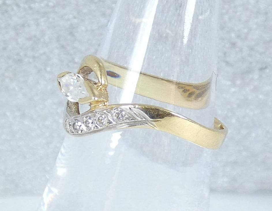 Solid 18ct Yellow Gold Marquise Navette & Round Cut CZ Dress Ring Size 6.5 M 52