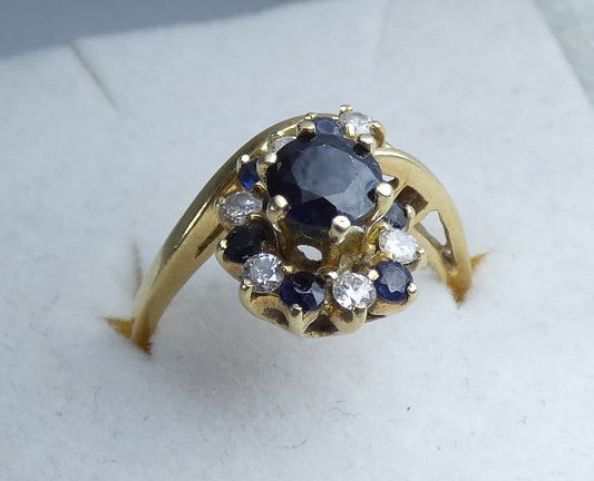 Vintage Solid 18ct Yellow Gold Sapphire & Diamond Dress Ring Size 6.5 M 52