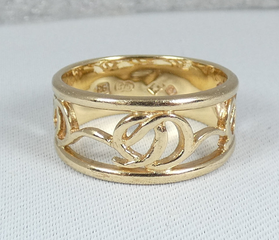 Australian Guild 9ct Yellow Gold Celtic 9mm Band Wedding Dress Ring Size 9 R 59