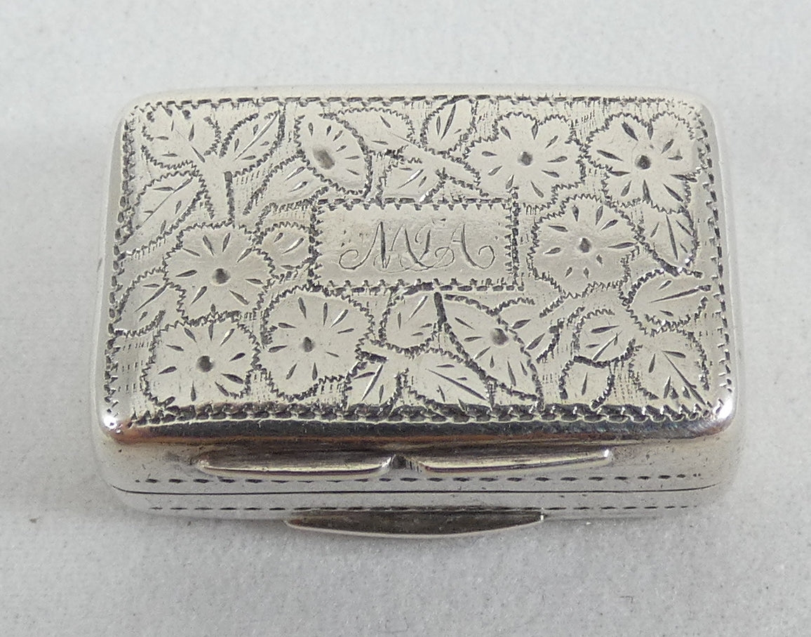 Antique Georgian 1830 Sterling Silver Vinaigrette Perfume Scent Powder Case