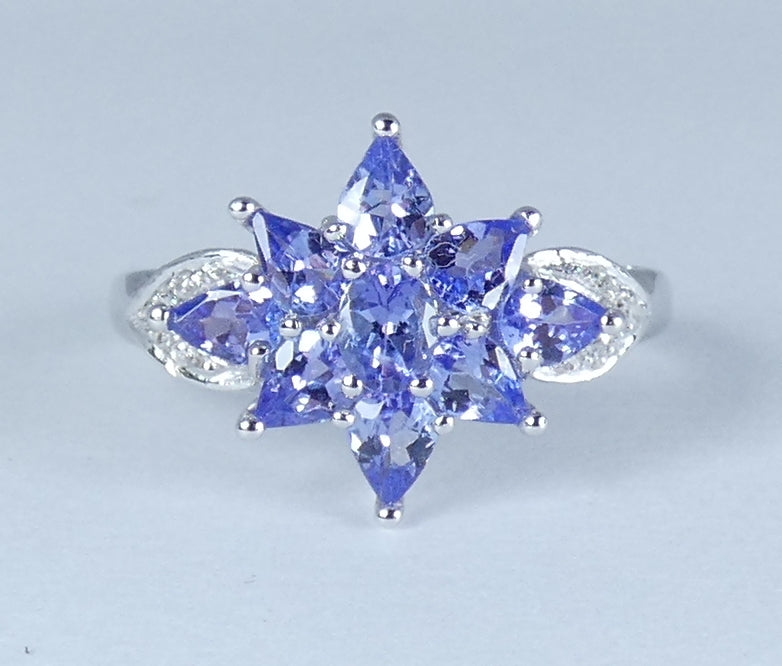 Solid 10ct White Gold Tanzanite Diamond Cluster Dress Flower Ring Size 7.5 O 55