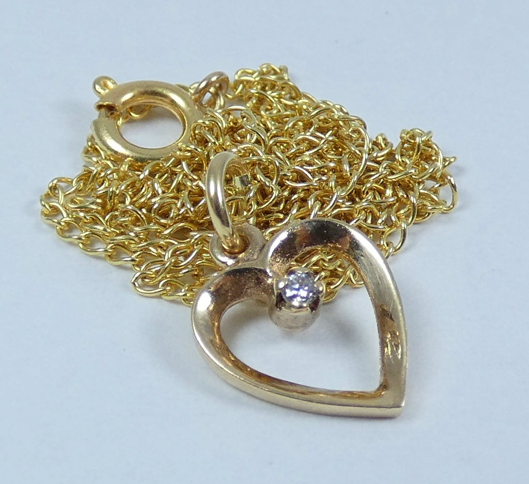 Solid 9ct Yellow Gold Diamond Heart Pendant Necklace 46cm 18" Curb Link Chain