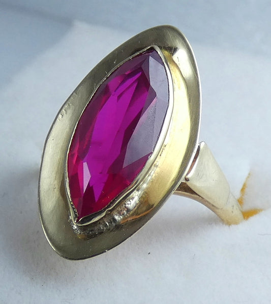 Antique Vintage 9ct Yellow Gold Marquise Ruby Cocktail Dress Ring Size 6 L 51